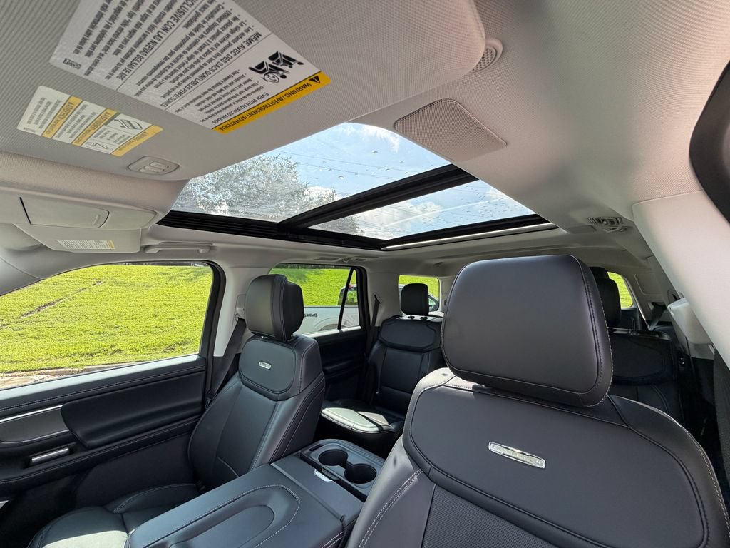 New 2026 Ford Expedition Platinum w/ Driver's Package AWD/4WD image 27