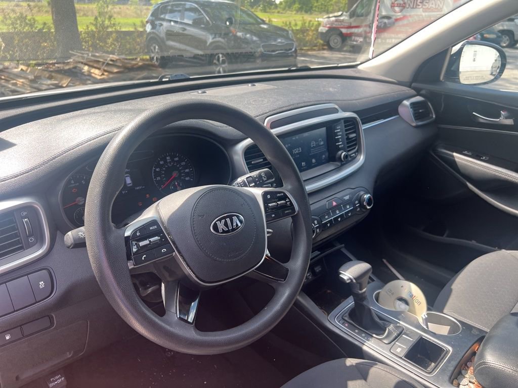Used 2019 Kia Sorento L FWD image 9