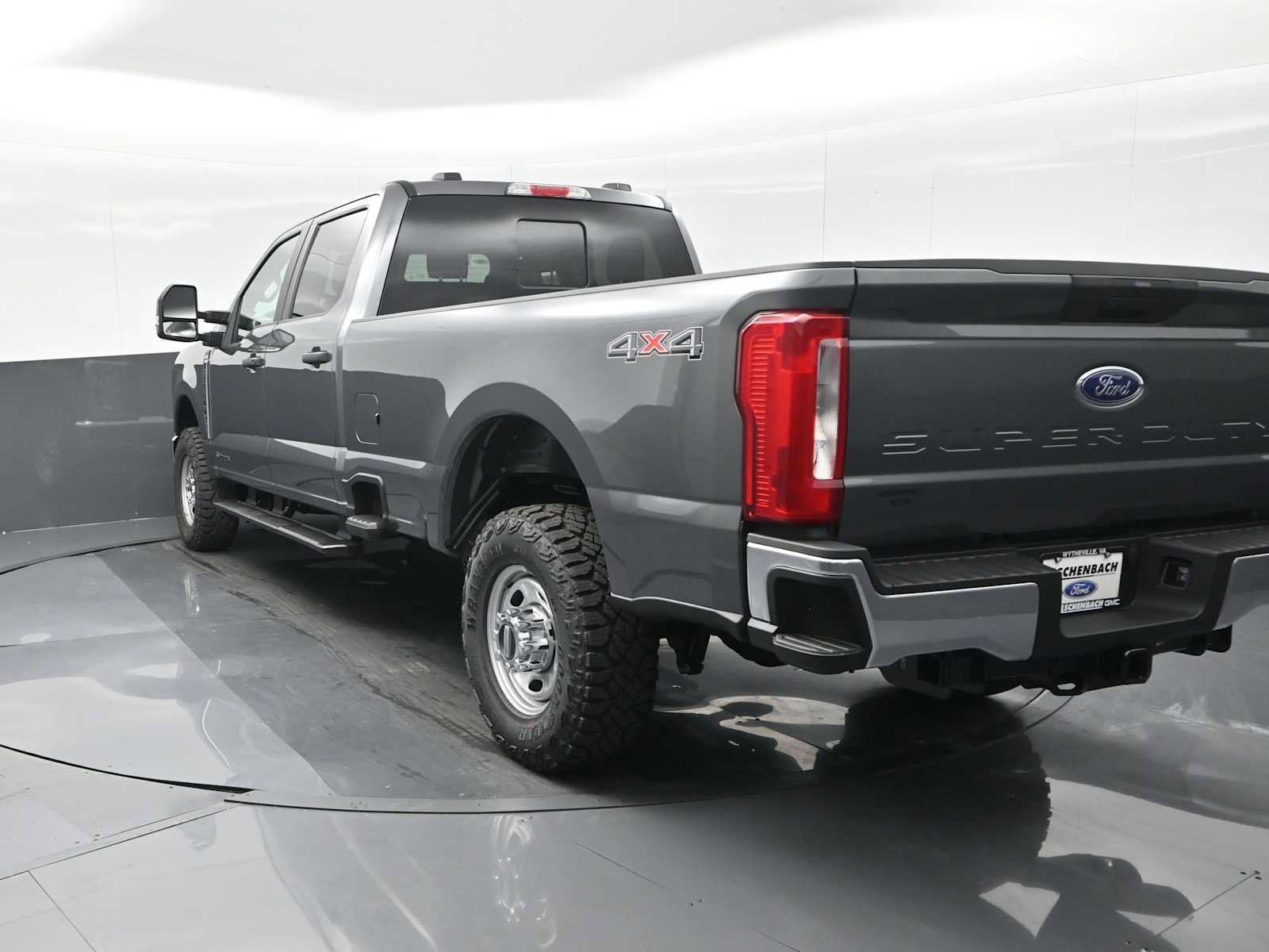 New 2026 Ford F350 XL w/ XL Off-Road Package image 7