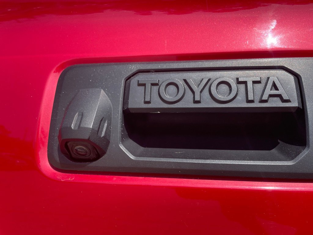 Used 2019 Toyota Tacoma TRD Off-Road image 8