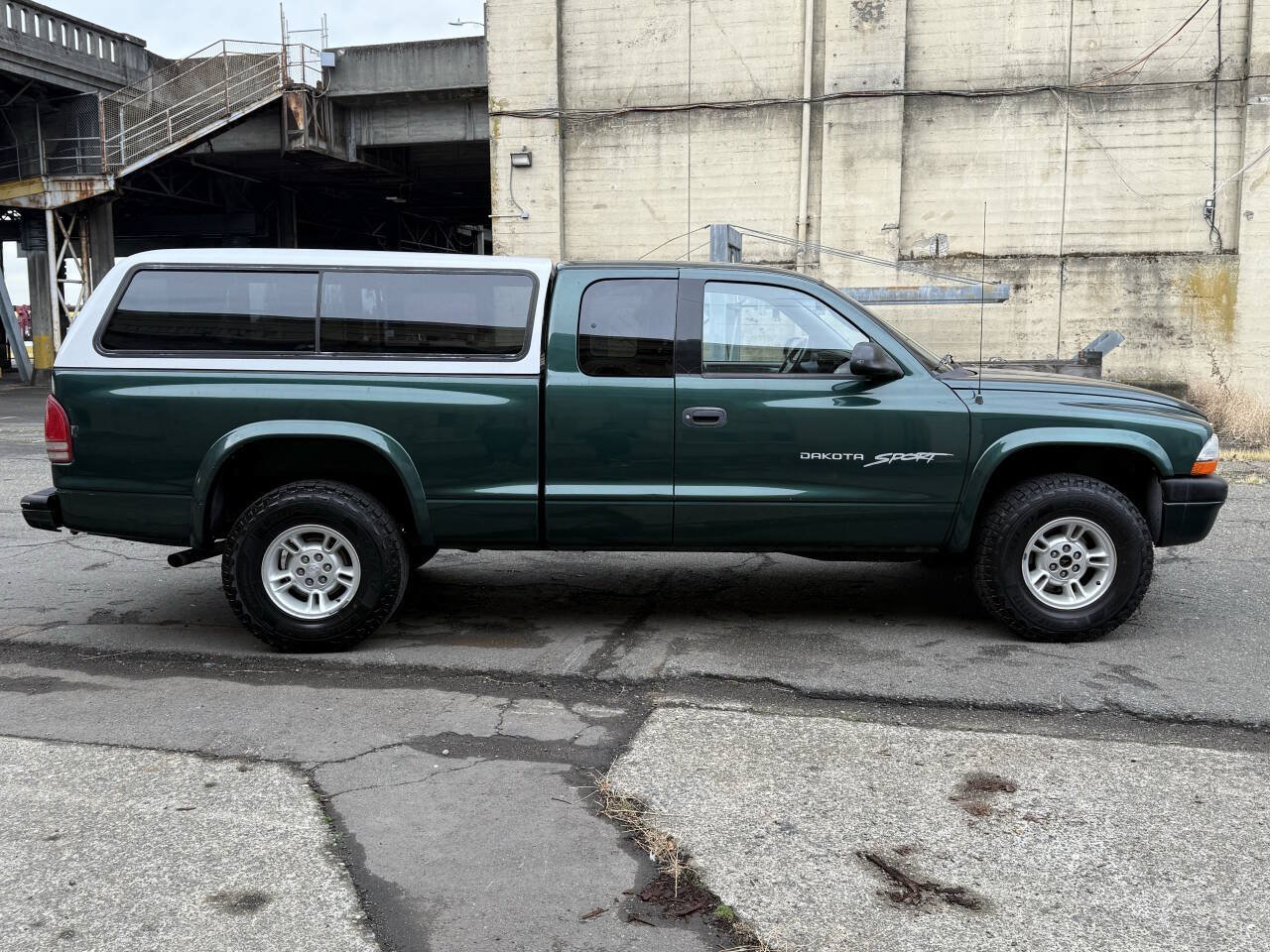 Used 1999 Dodge Dakota SLT AWD/4WD image 10