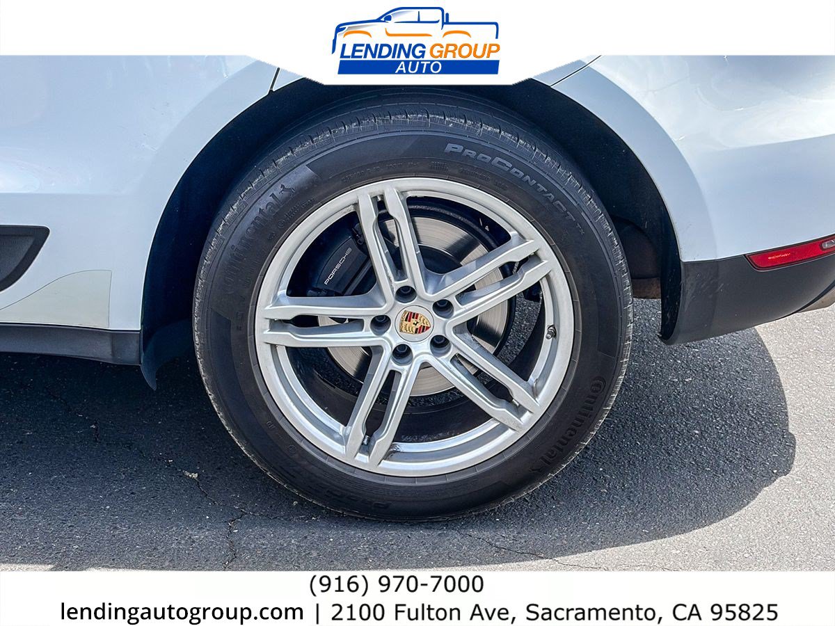 Used 2018 Porsche Macan Sport Edition AWD/4WD image 10