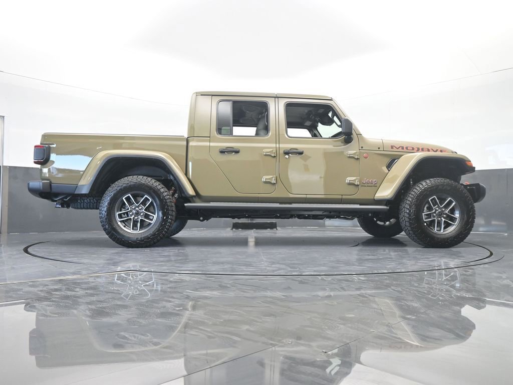 New 2026 Jeep Gladiator Mojave image 59