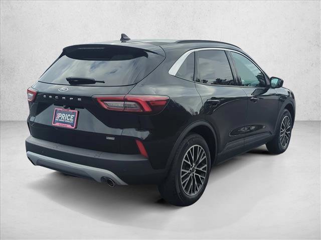 Used 2024 Ford Escape SE image 5
