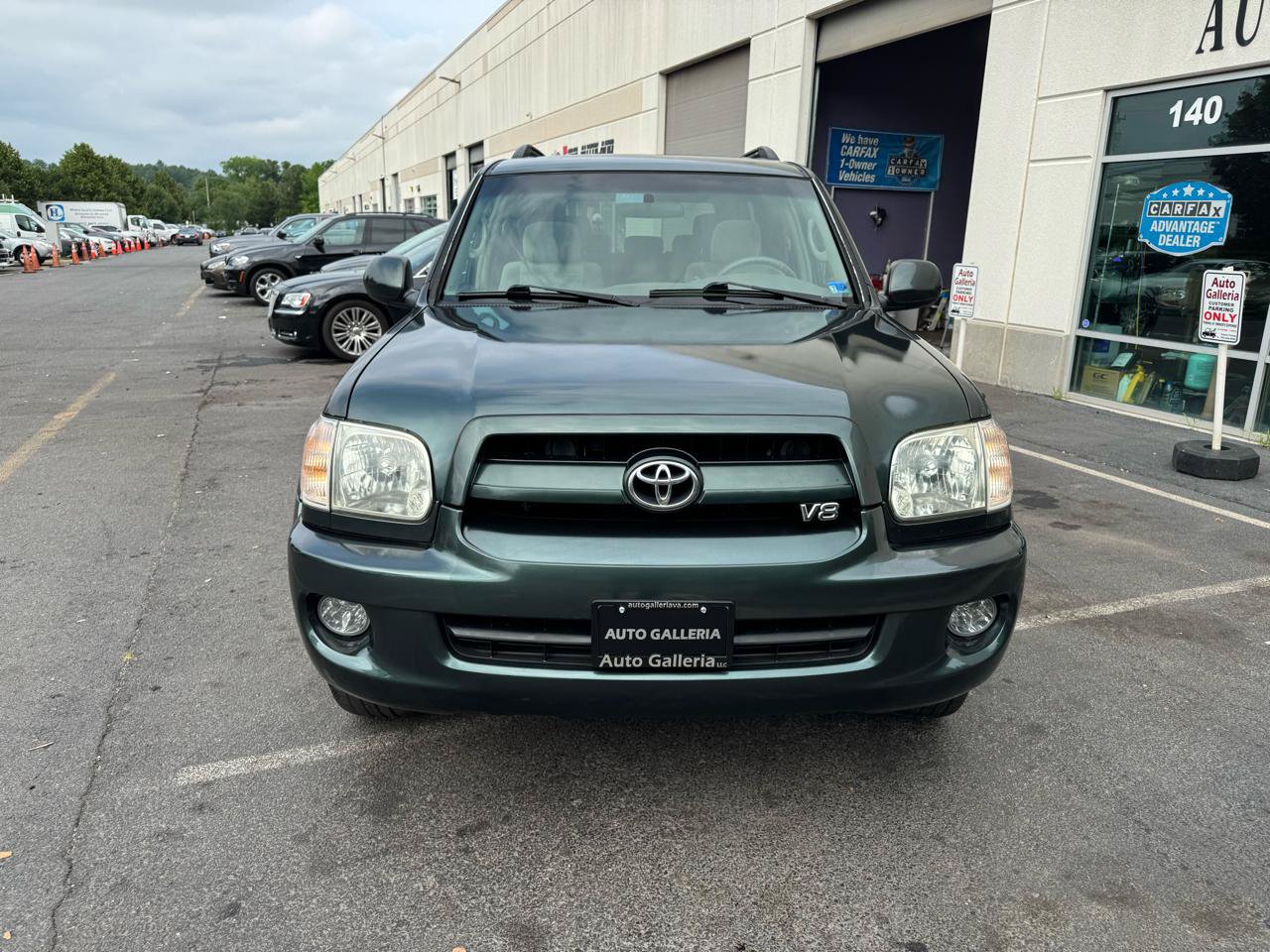 Used 2007 Toyota Sequoia SR5 AWD/4WD image 3