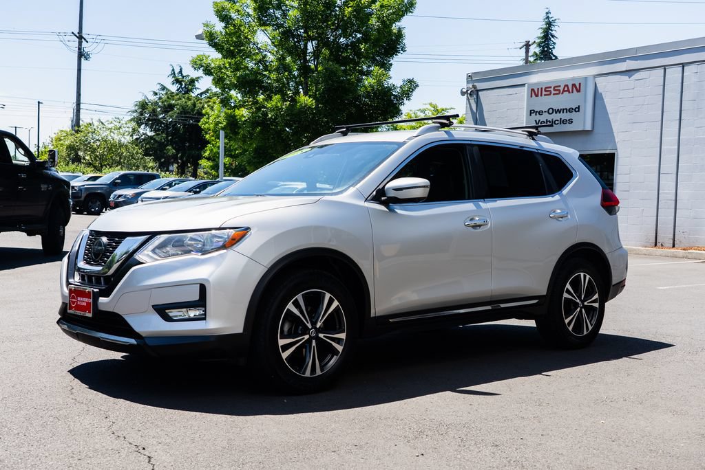Used 2018 Nissan Rogue SL AWD/4WD image 3