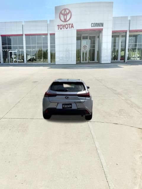 Used 2026 Lexus UX 300h AWD w/ Accessory Package (2T) image 8