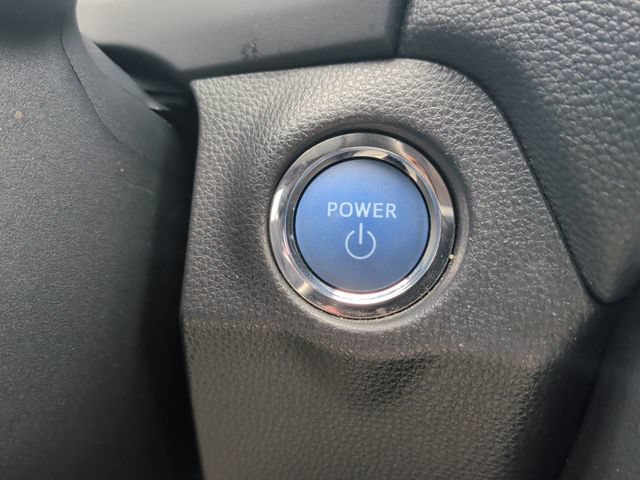 Used 2022 Toyota RAV4 XLE w/ Convenience Package AWD/4WD image 24