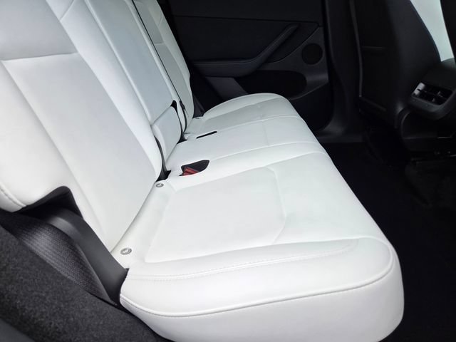 Used 2023 Tesla Model Y Long Range AWD/4WD image 31