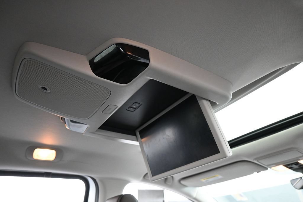 Used 2025 Honda Odyssey Elite image 47