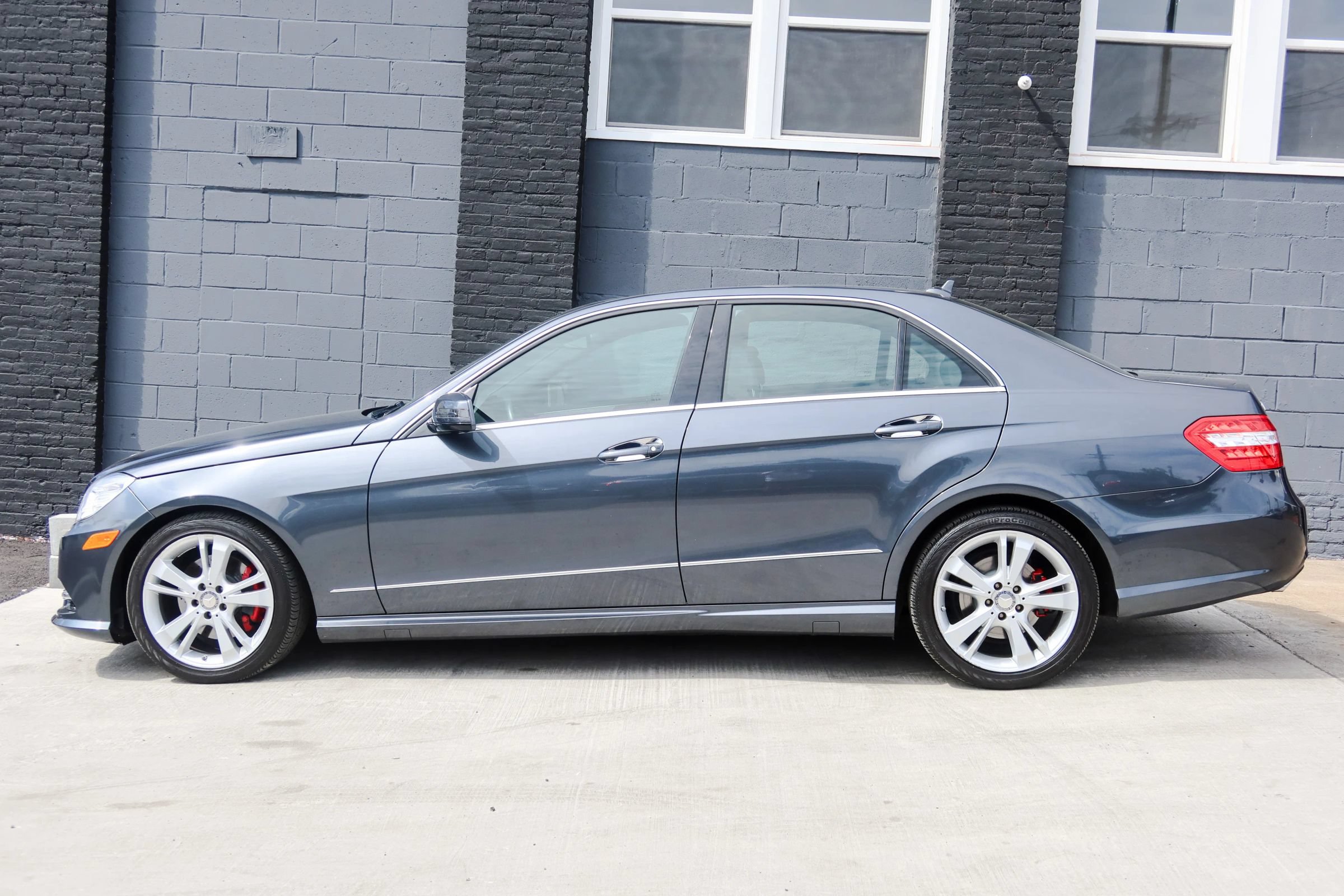 Used 2013 Mercedes-Benz E 350 4MATIC Sedan w/ Premium 1 Pkg image 5