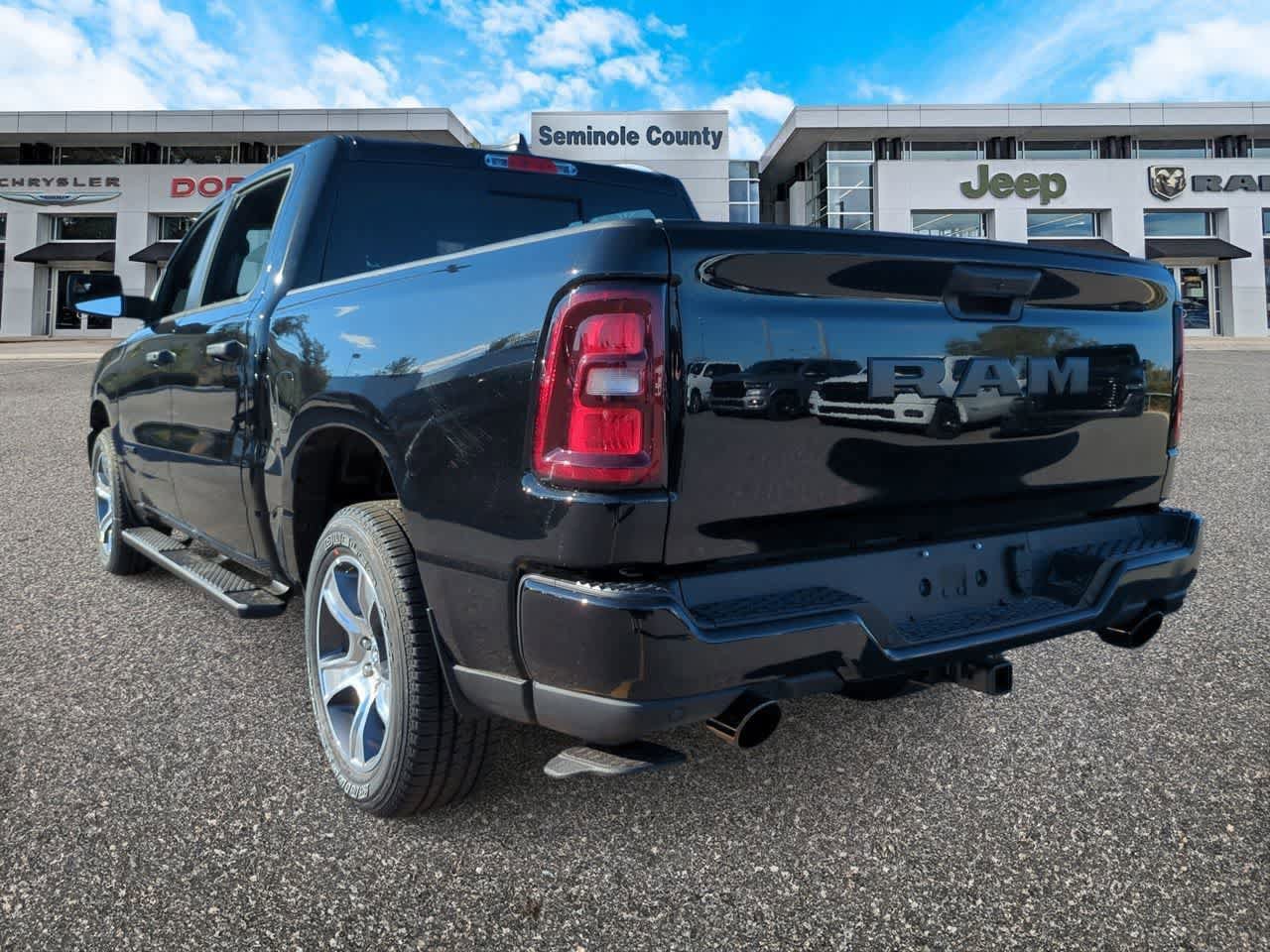 New 2026 RAM 1500 Express image 6