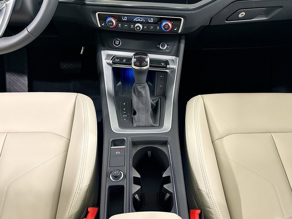 New 2025 Audi Q3 2.0T Premium Plus image 13