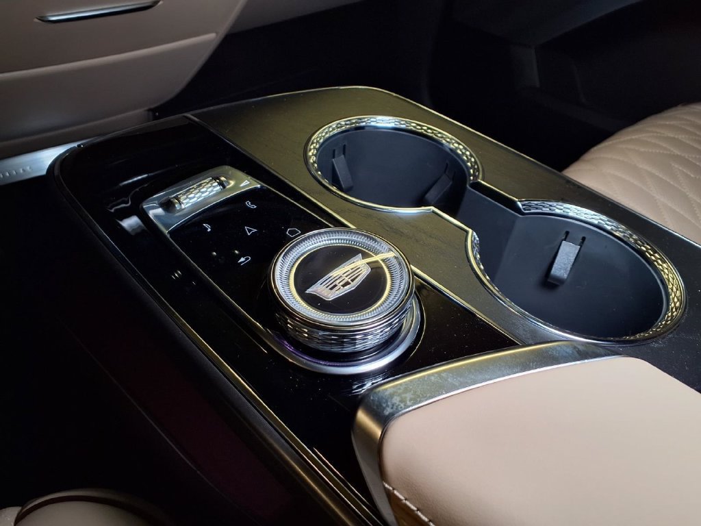 New 2026 Cadillac Lyriq Signature Luxury w/ Nappa Leather Package RWD image 19