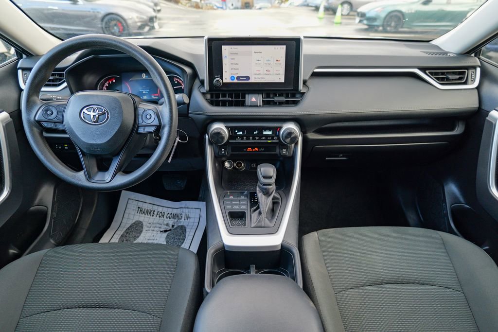 Used 2024 Toyota RAV4 LE AWD/4WD image 35