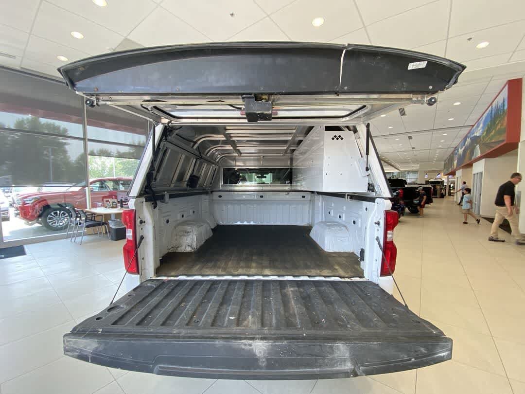 Used 2021 Chevrolet Silverado 1500 Custom AWD/4WD image 25