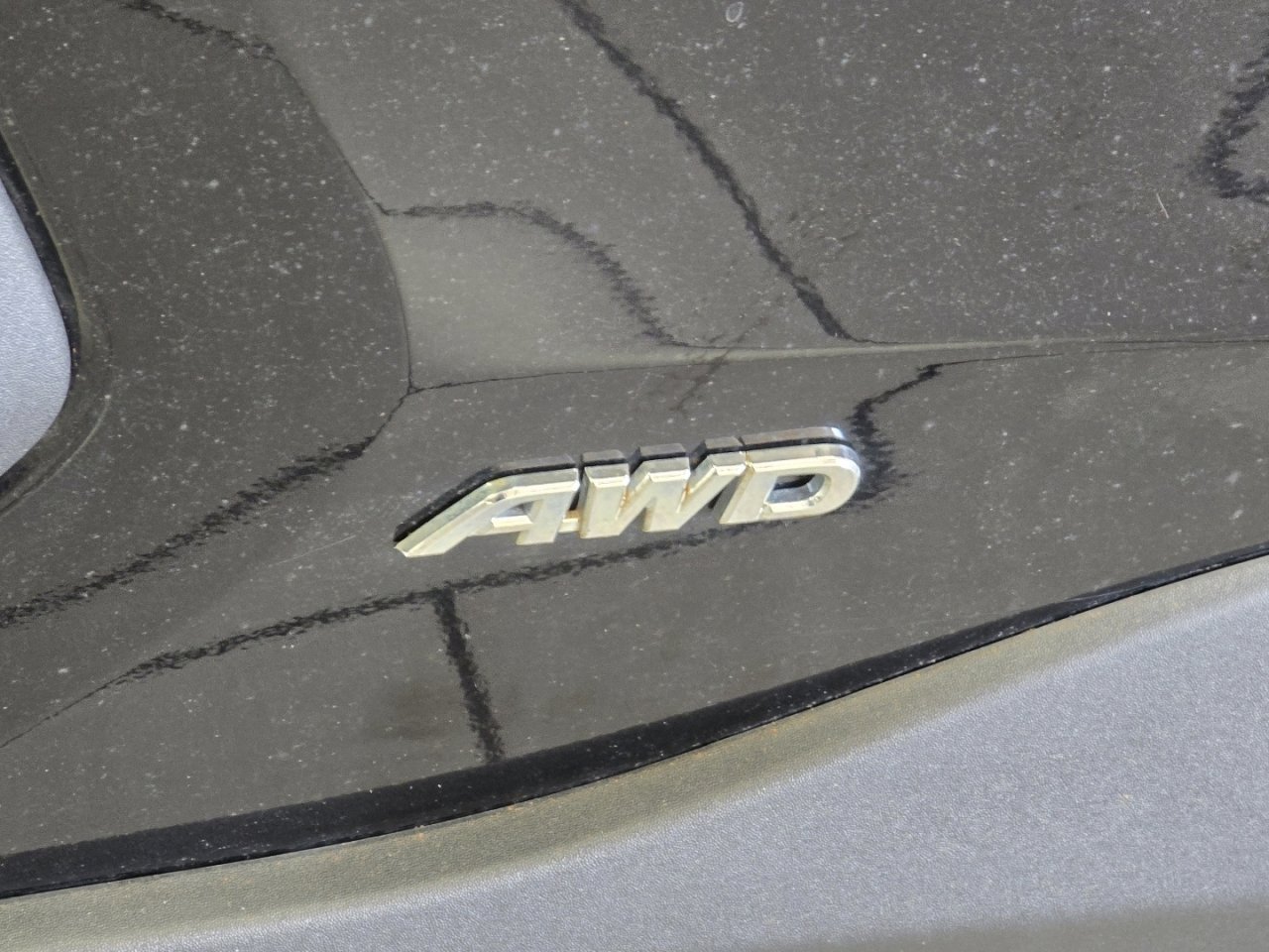 Certified 2023 Toyota RAV4 LE AWD/4WD image 16