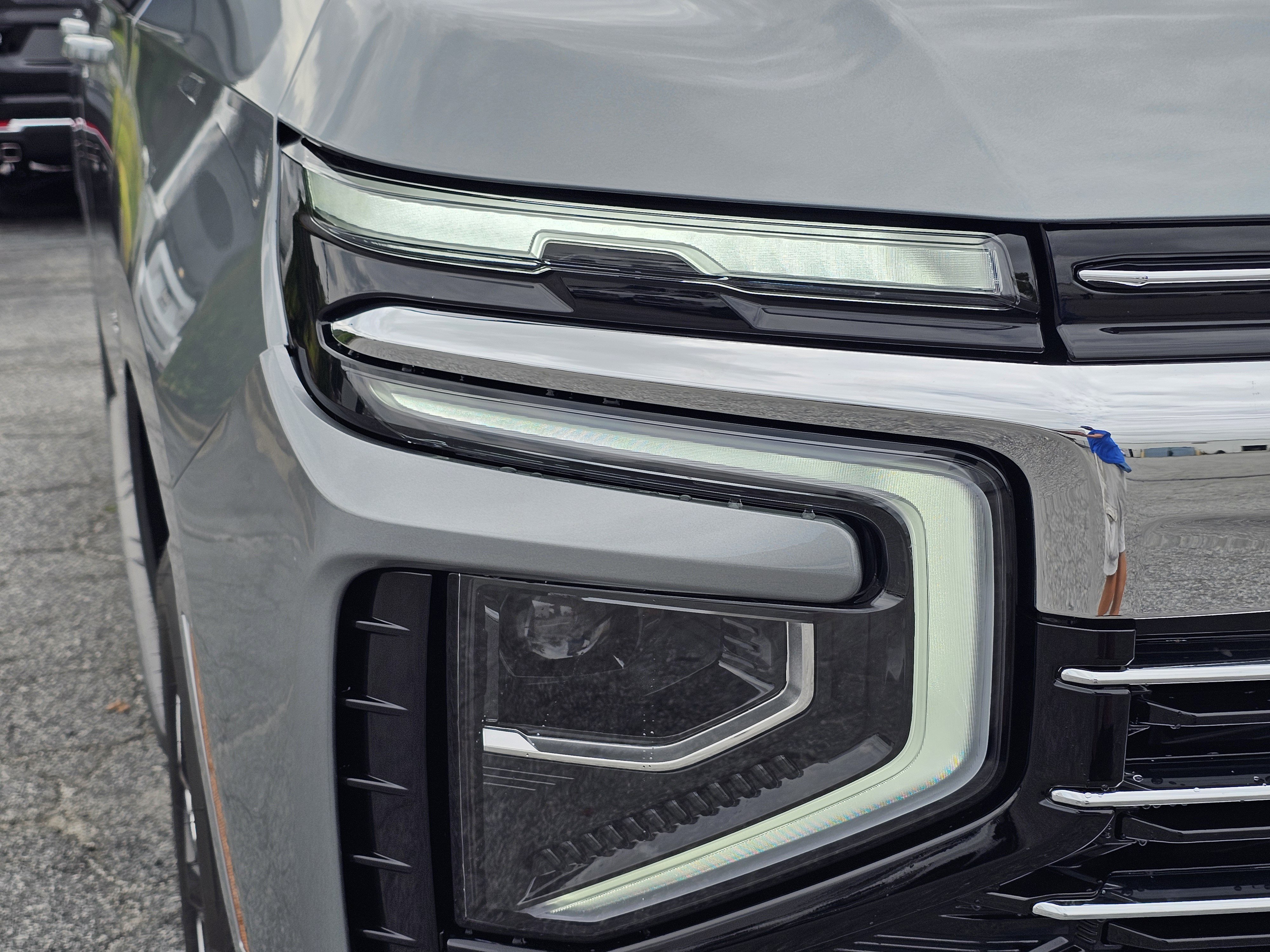 New 2026 Chevrolet Suburban LT w/ Comfort Package image 39