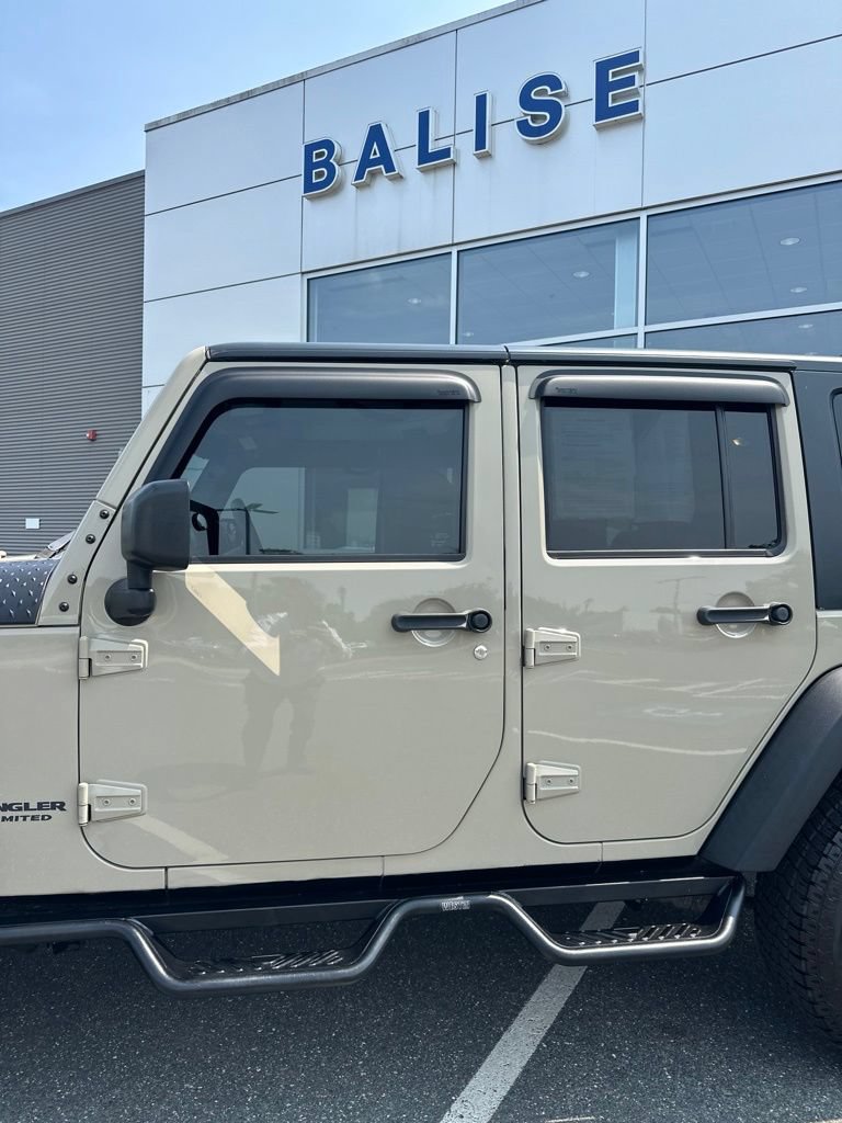 Used 2017 Jeep Wrangler Unlimited Sport AWD/4WD image 3