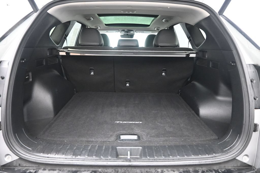 Used 2023 Hyundai Tucson SEL w/ Cargo Package AWD/4WD image 24