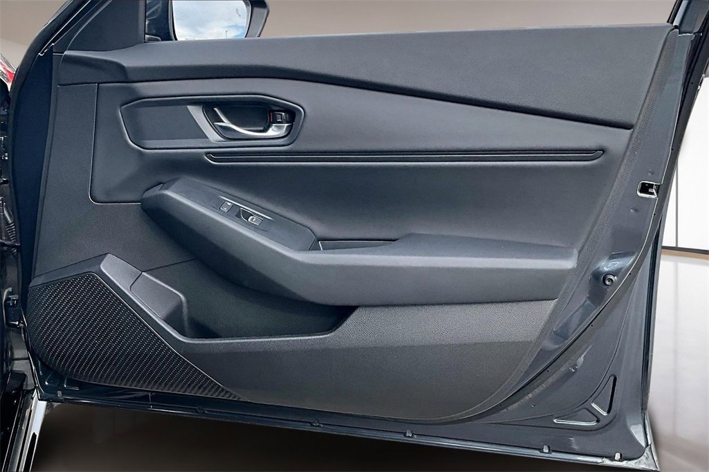Used 2025 Honda Accord EX-L image 19
