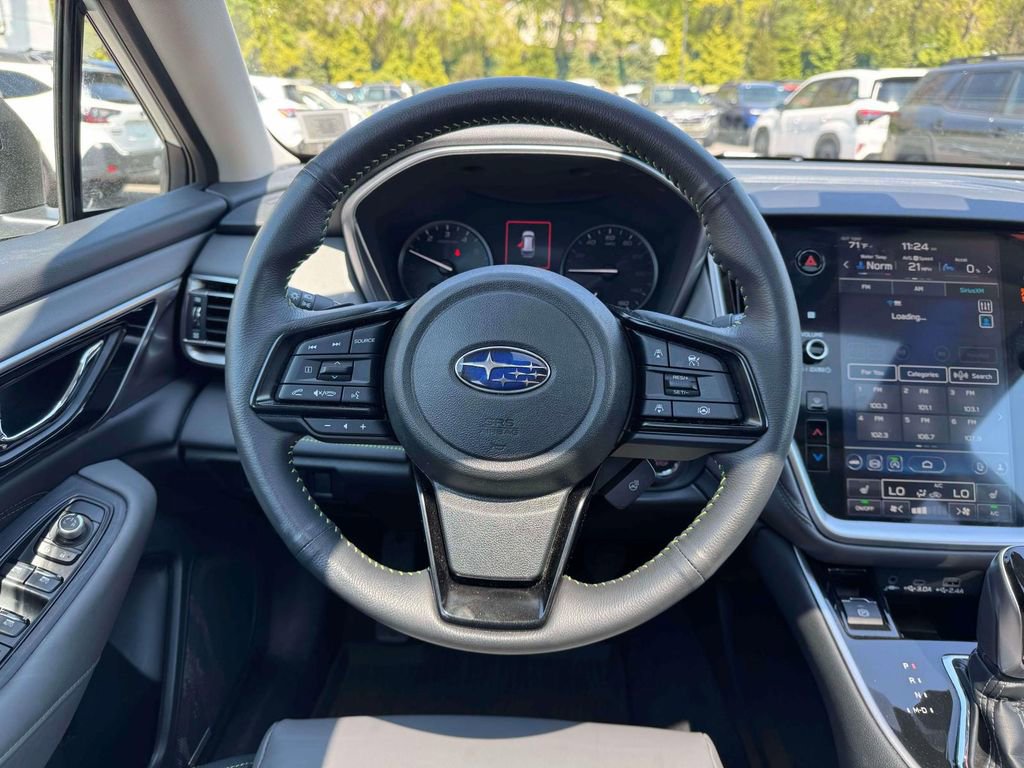 Used 2025 Subaru Outback Onyx Edition AWD/4WD image 24