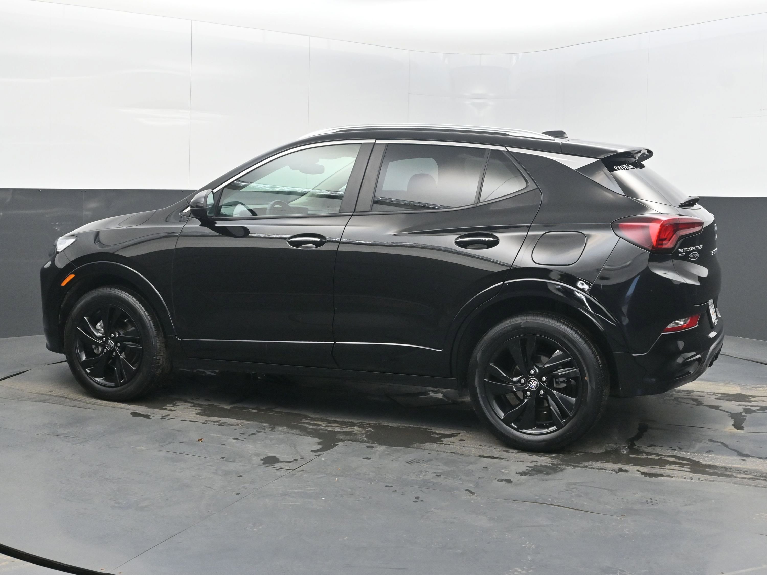 Used 2024 Buick Encore GX Sport Touring image 7