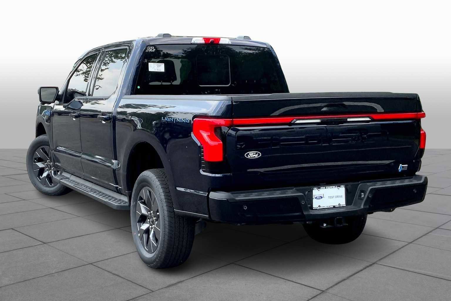 New 2025 Ford F150 Lightning Lariat image 11