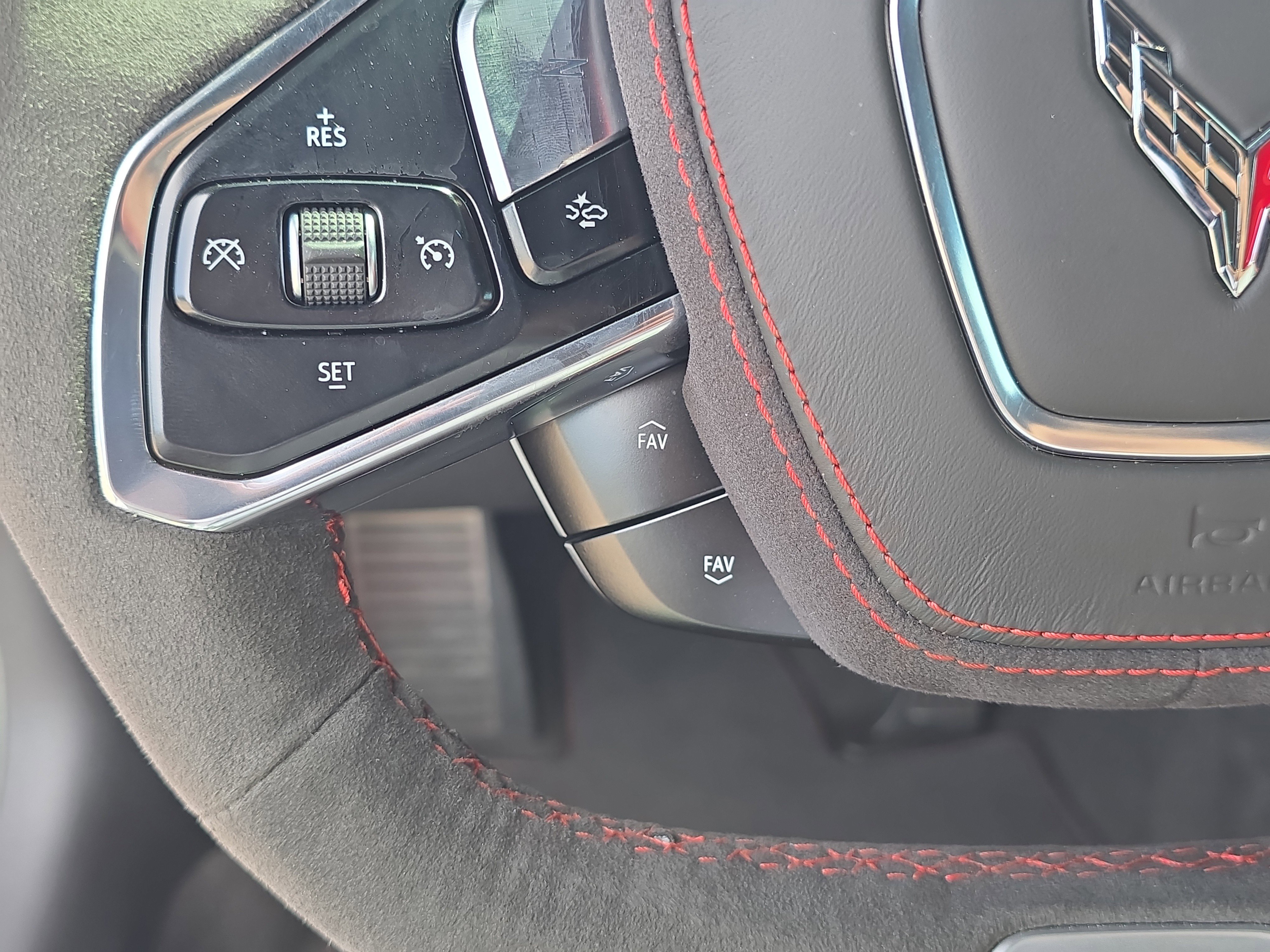 Used 2025 Chevrolet Corvette Z06 image 29