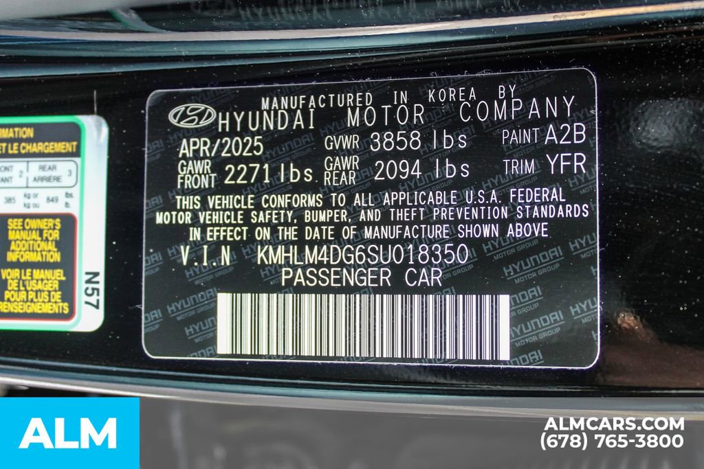 Used 2025 Hyundai Elantra Sport image 41