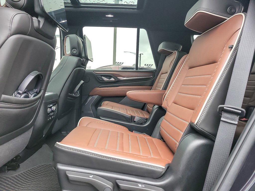 Certified 2024 GMC Yukon Denali Ultimate image 11