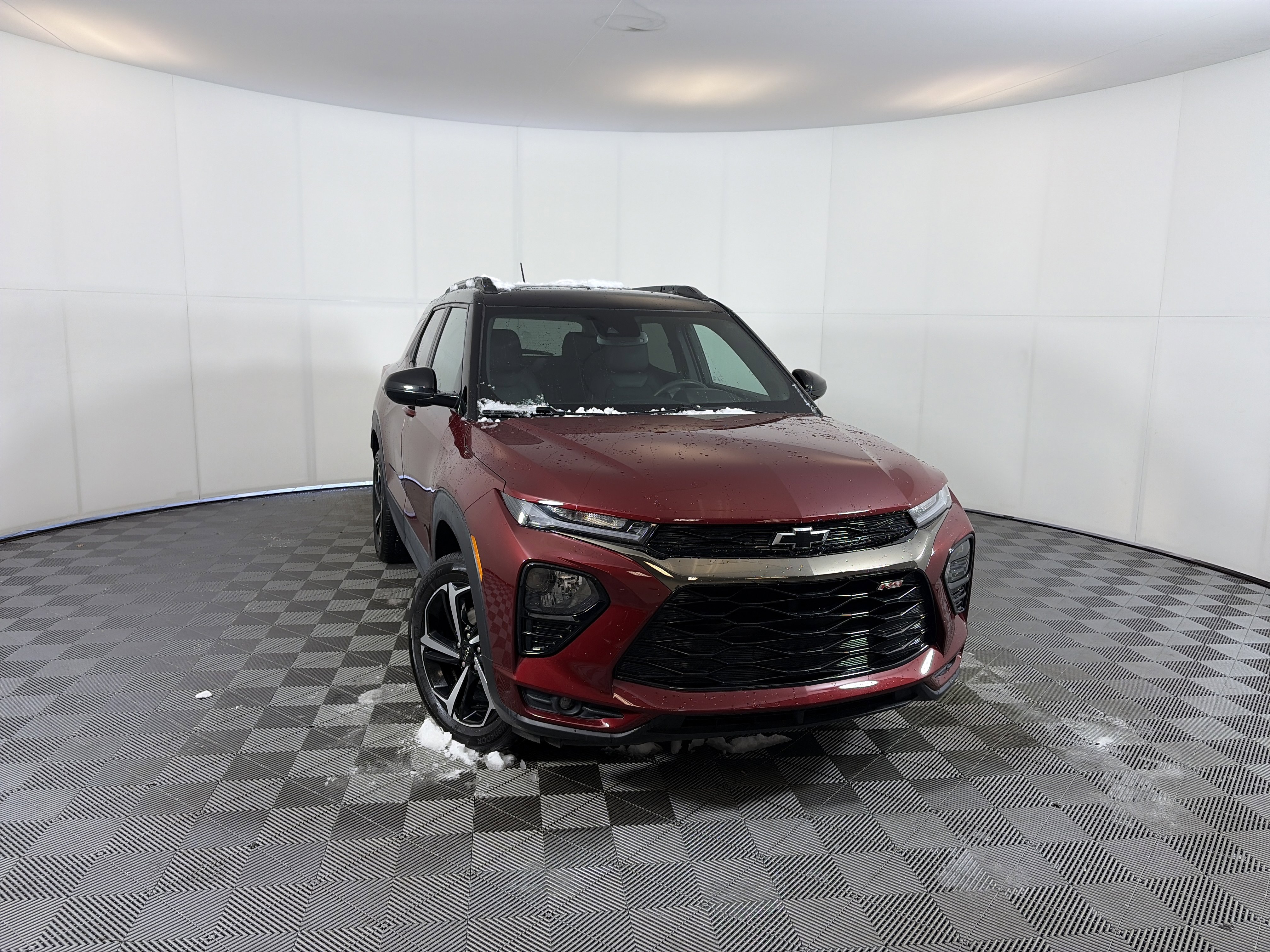 Certified 2023 Chevrolet TrailBlazer RS w/ Convenience Package image 1