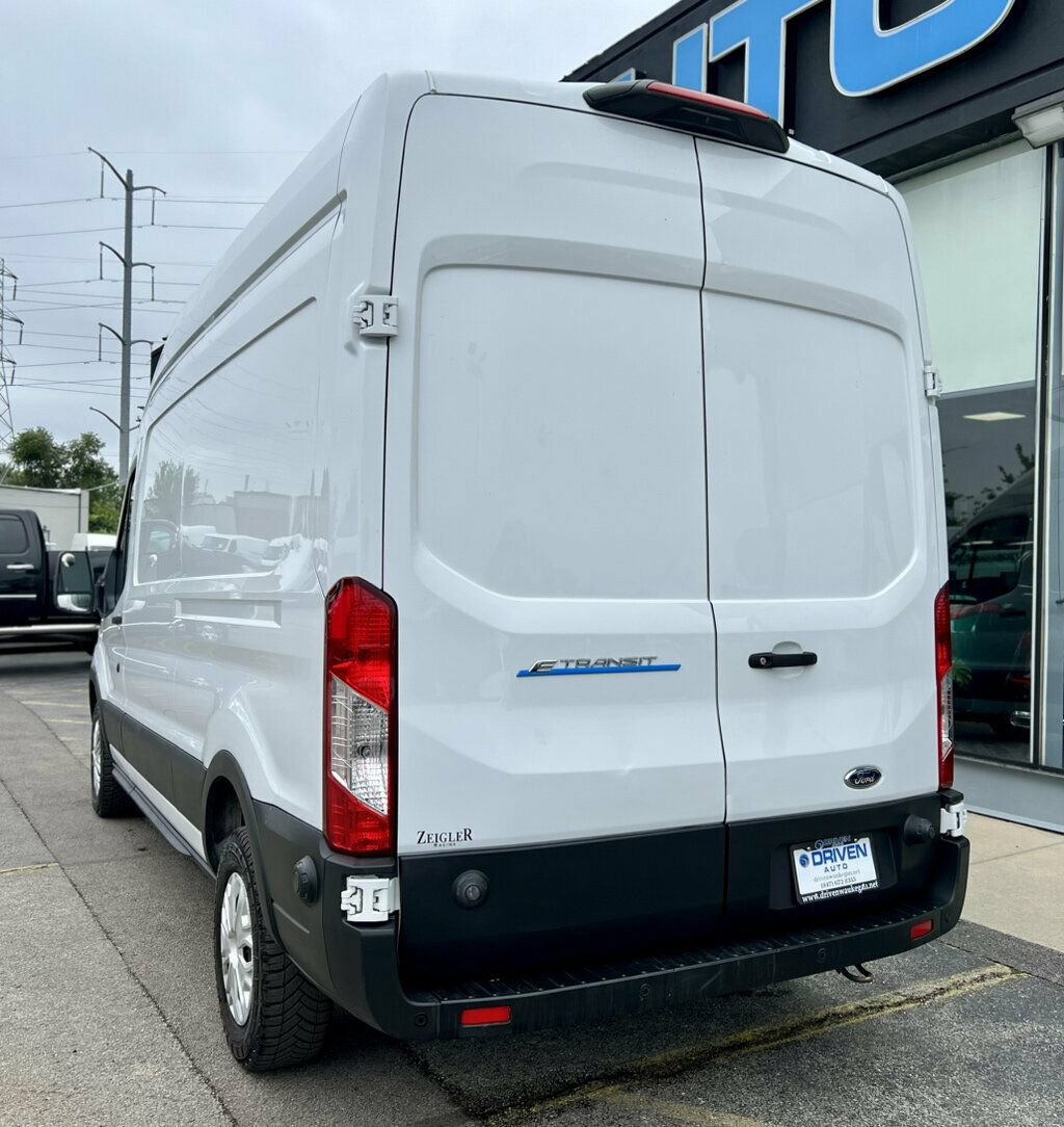 Used 2023 Ford E-Transit 148 High Roof w/ Load Area Protection Package RWD image 3