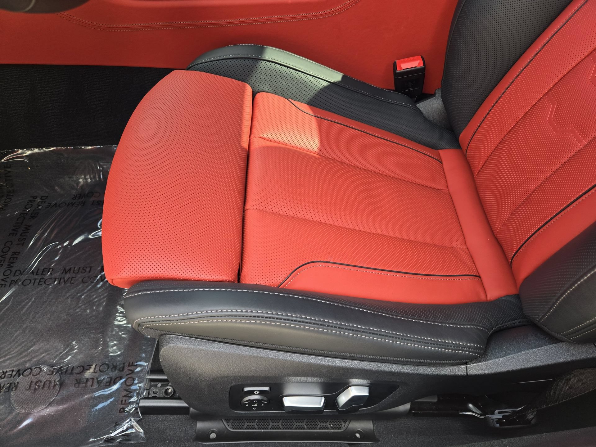 Used 2026 BMW M850i xDrive AWD/4WD image 21