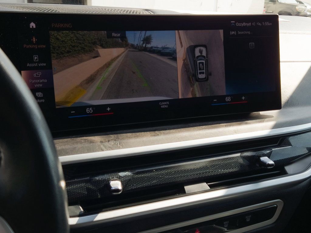 Used 2023 BMW X7 xDrive40i w/ Climate Comfort Package image 17