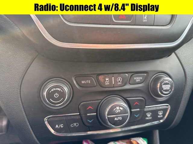 Used 2022 Jeep Cherokee Latitude Lux image 9