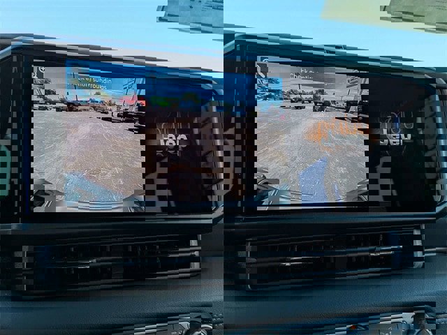 New 2025 Jeep Gladiator Sport image 20