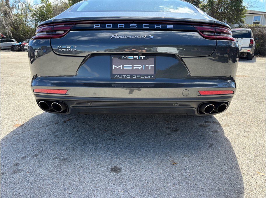 Used 2017 Porsche Panamera 4S AWD/4WD image 15
