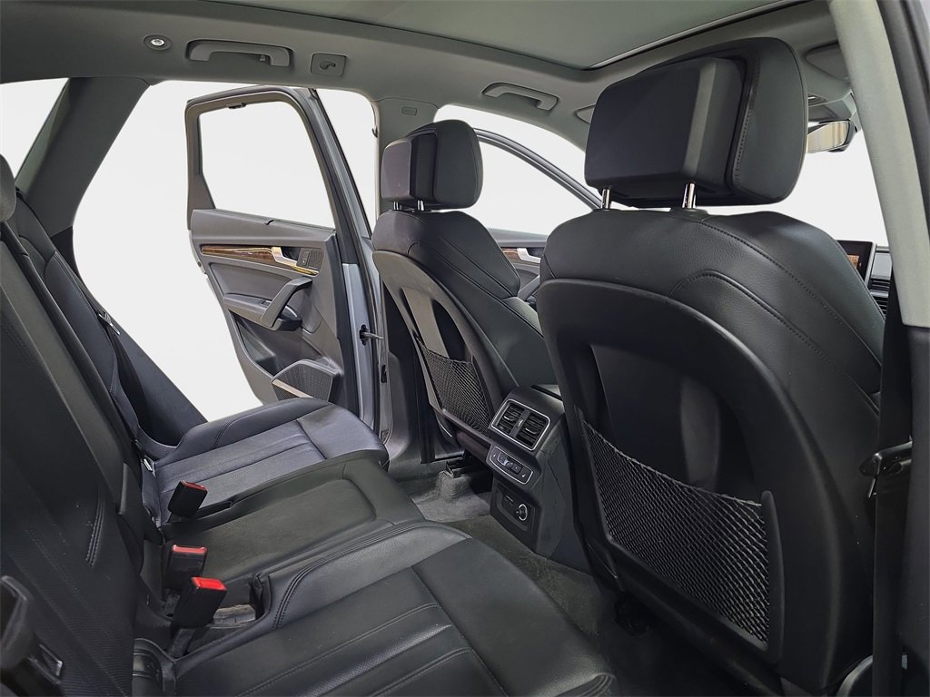 Used 2019 Audi Q5 2.0T Premium Plus w/ Premium Plus Package image 13