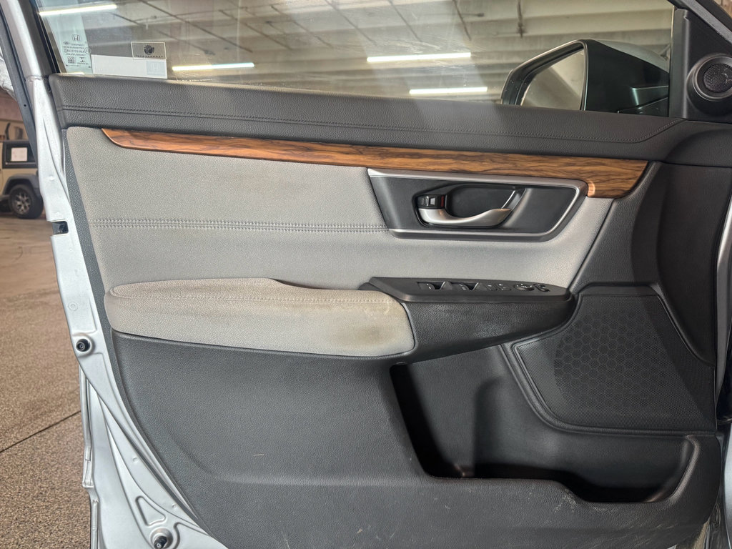 Used 2019 Honda CR-V EX image 15