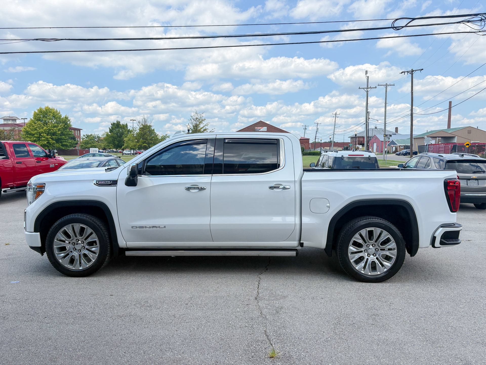 Used 2021 GMC Sierra 1500 Denali w/ Denali Ultimate Package AWD/4WD image 8