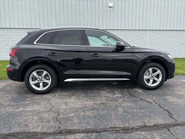 Used 2023 Audi Q5 2.0T Premium w/ Convenience Package AWD/4WD image 17