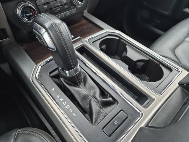 Used 2015 Ford F150 Platinum w/ Equipment Group 701A Luxury AWD/4WD image 18