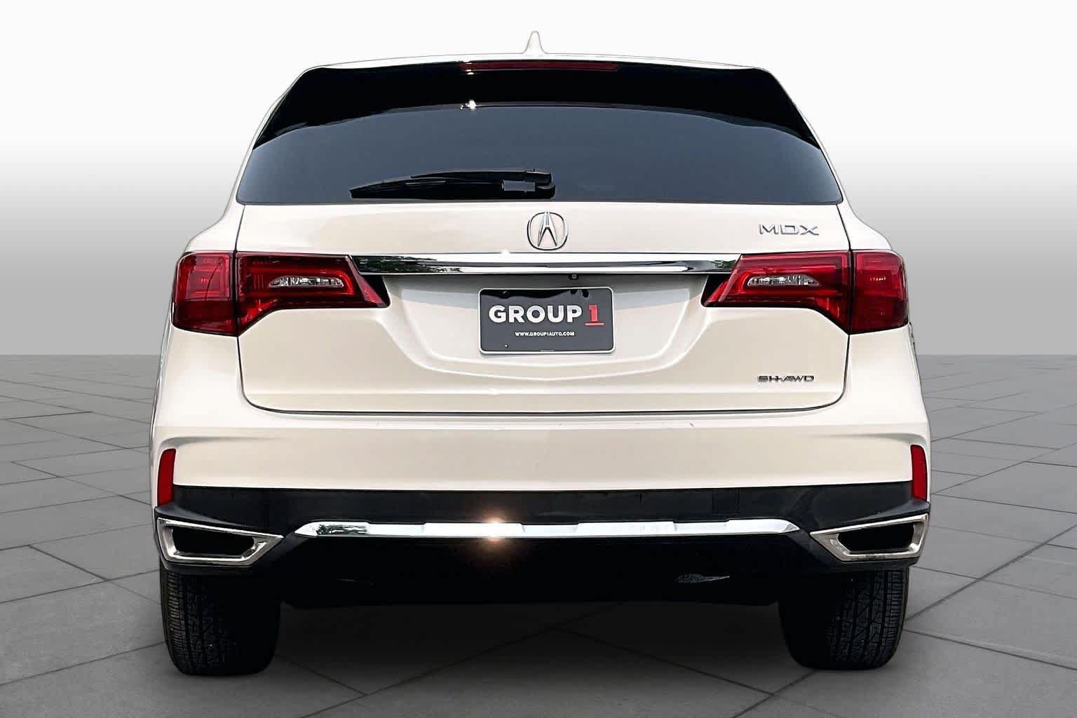 Used 2018 Acura MDX SH-AWD image 4