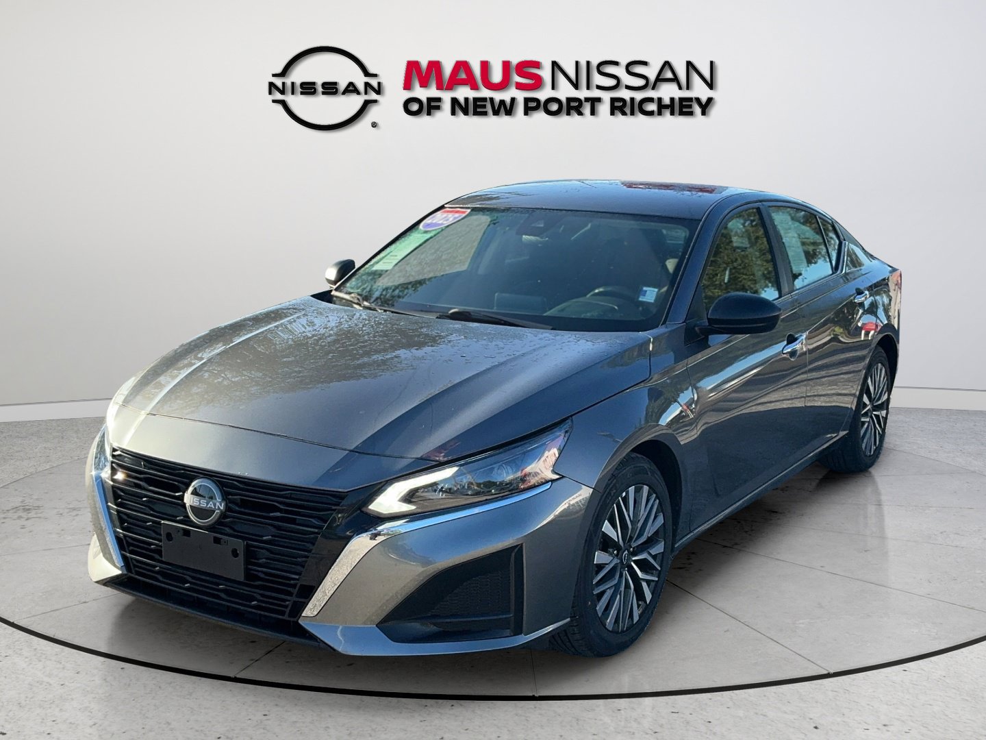 Certified 2025 Nissan Altima 2.5 SV FWD image 3