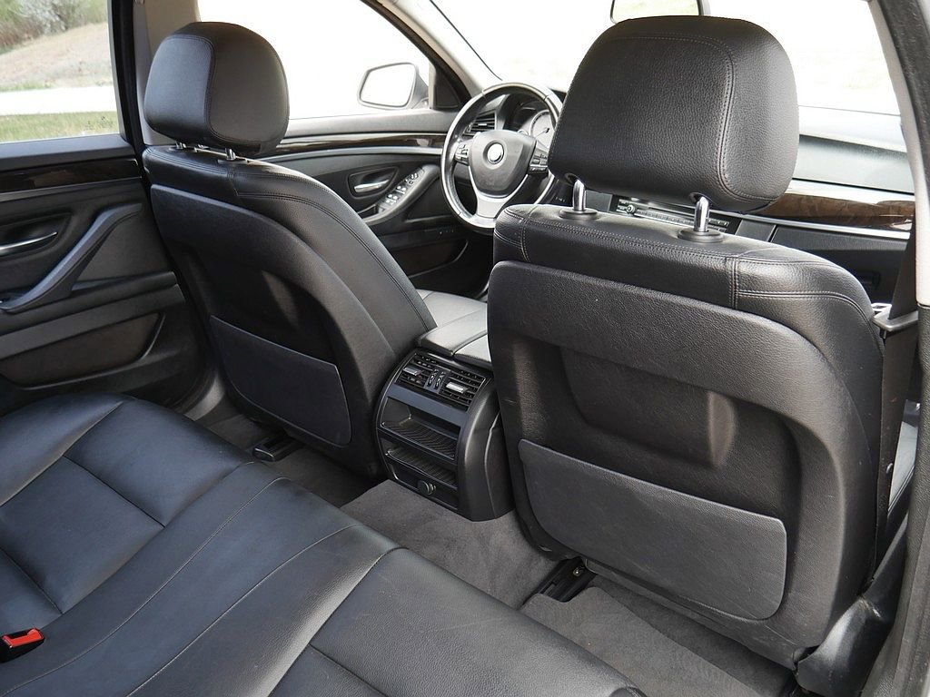 Used 2016 BMW 535i Sedan RWD image 58