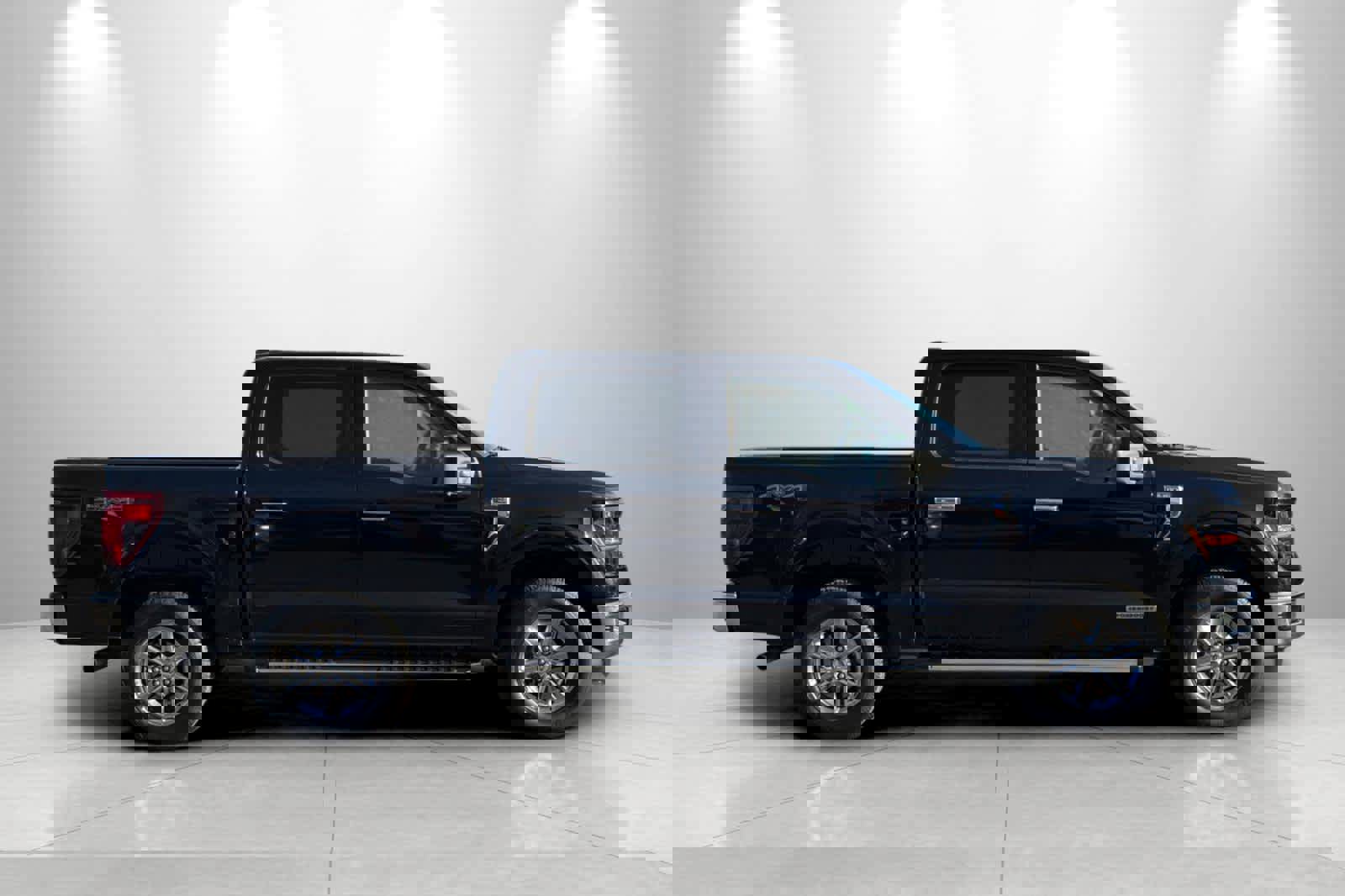 Used 2024 Ford F150 XLT w/ Mobile Office Package image 8