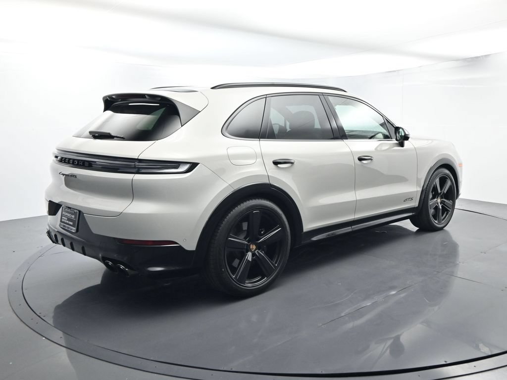 Certified 2026 Porsche Cayenne GTS AWD/4WD image 15