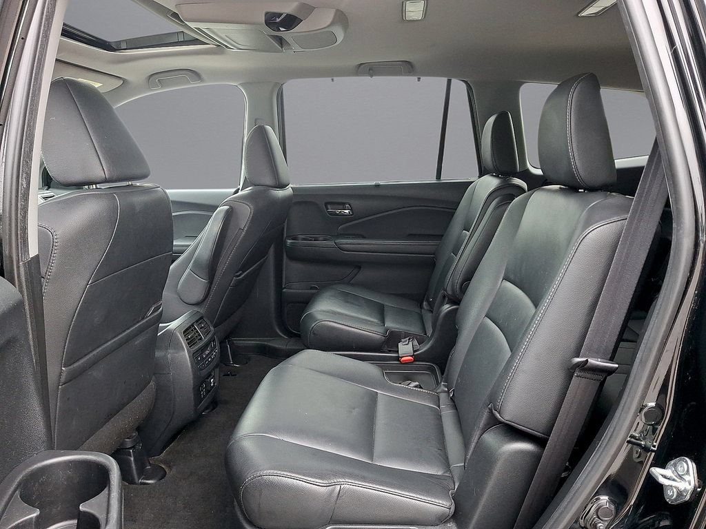 Used 2021 Honda Pilot Touring image 26