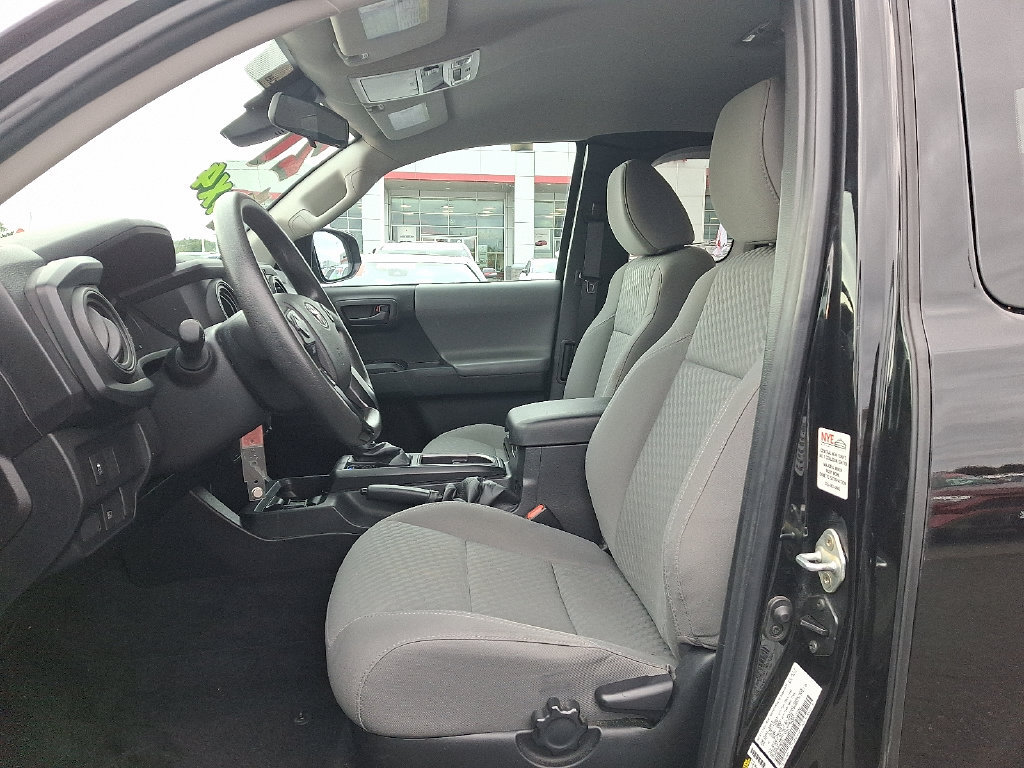 Certified 2021 Toyota Tacoma SR AWD/4WD image 15